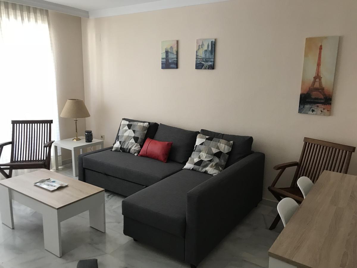 טורמולינוס Apartamento Los Nidos מראה חיצוני תמונה